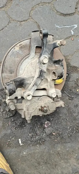 Nissan Carava Td27 Complete Hub