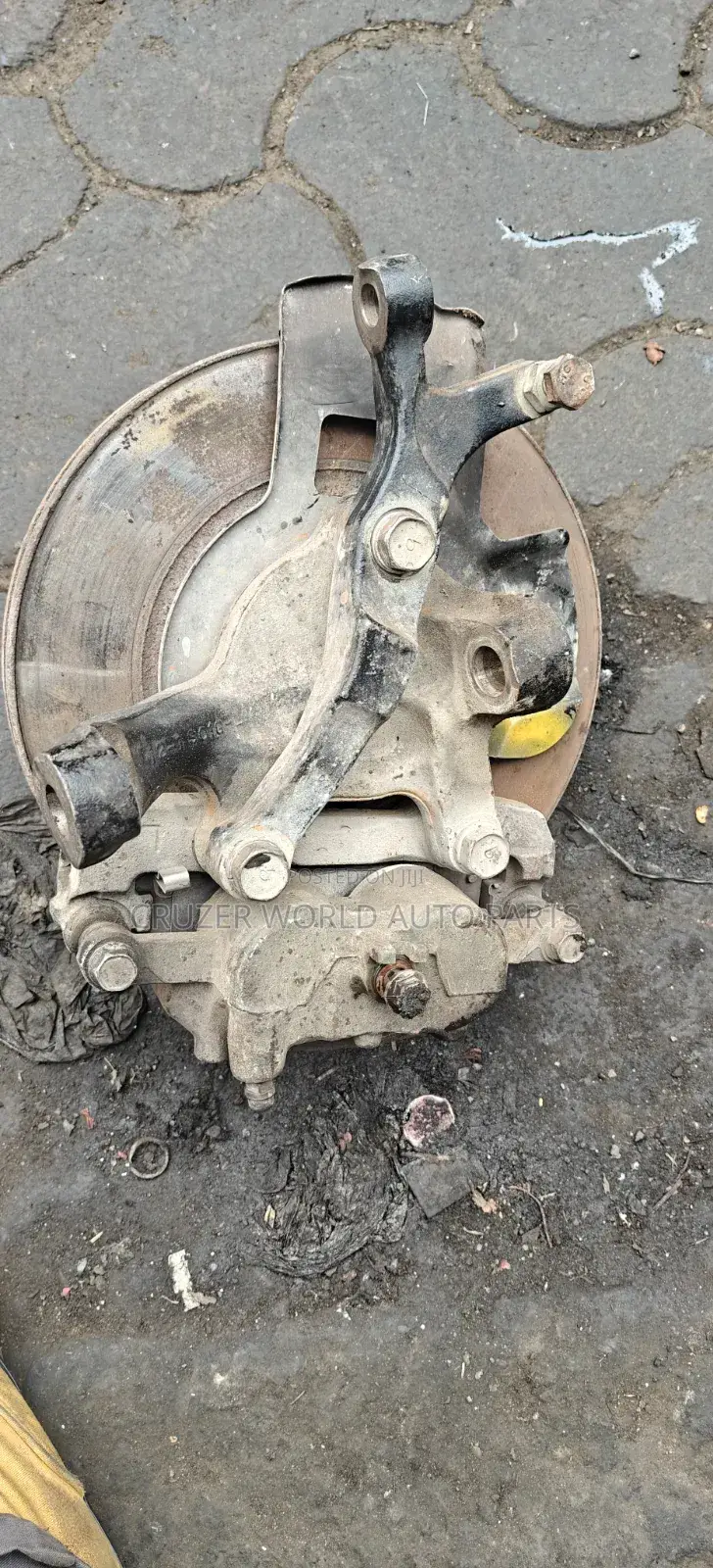 Nissan Carava Td27 Complete Hub