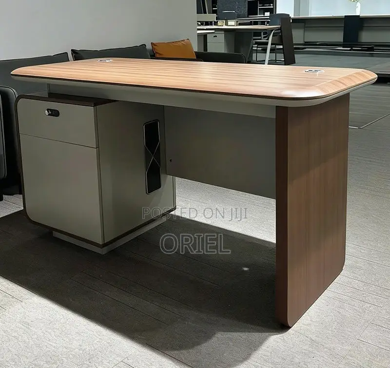 Office Desk Executive Office Staff Desk With Lockable Drawers