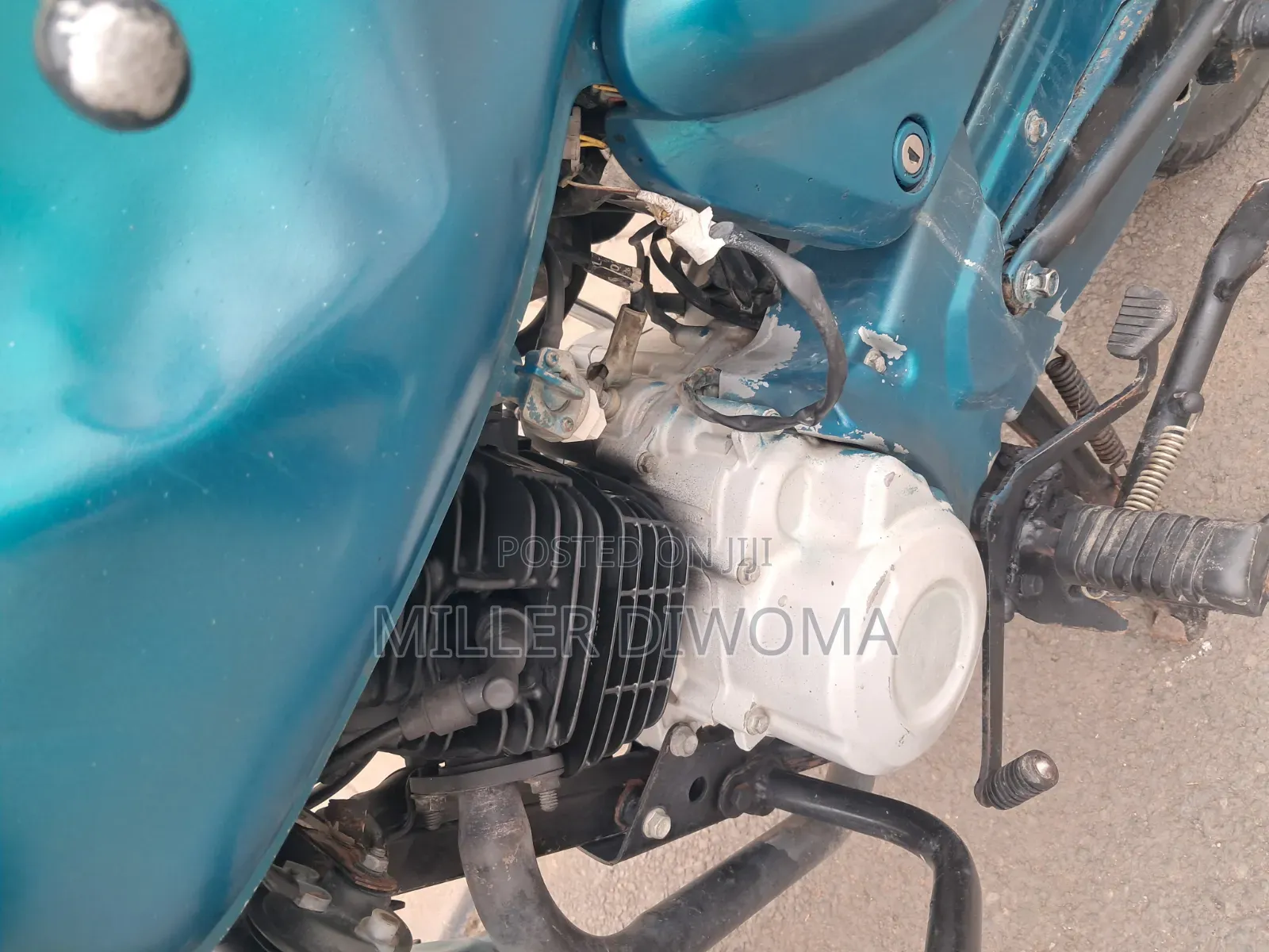 Bajaj Boxer 125 2025 Blue