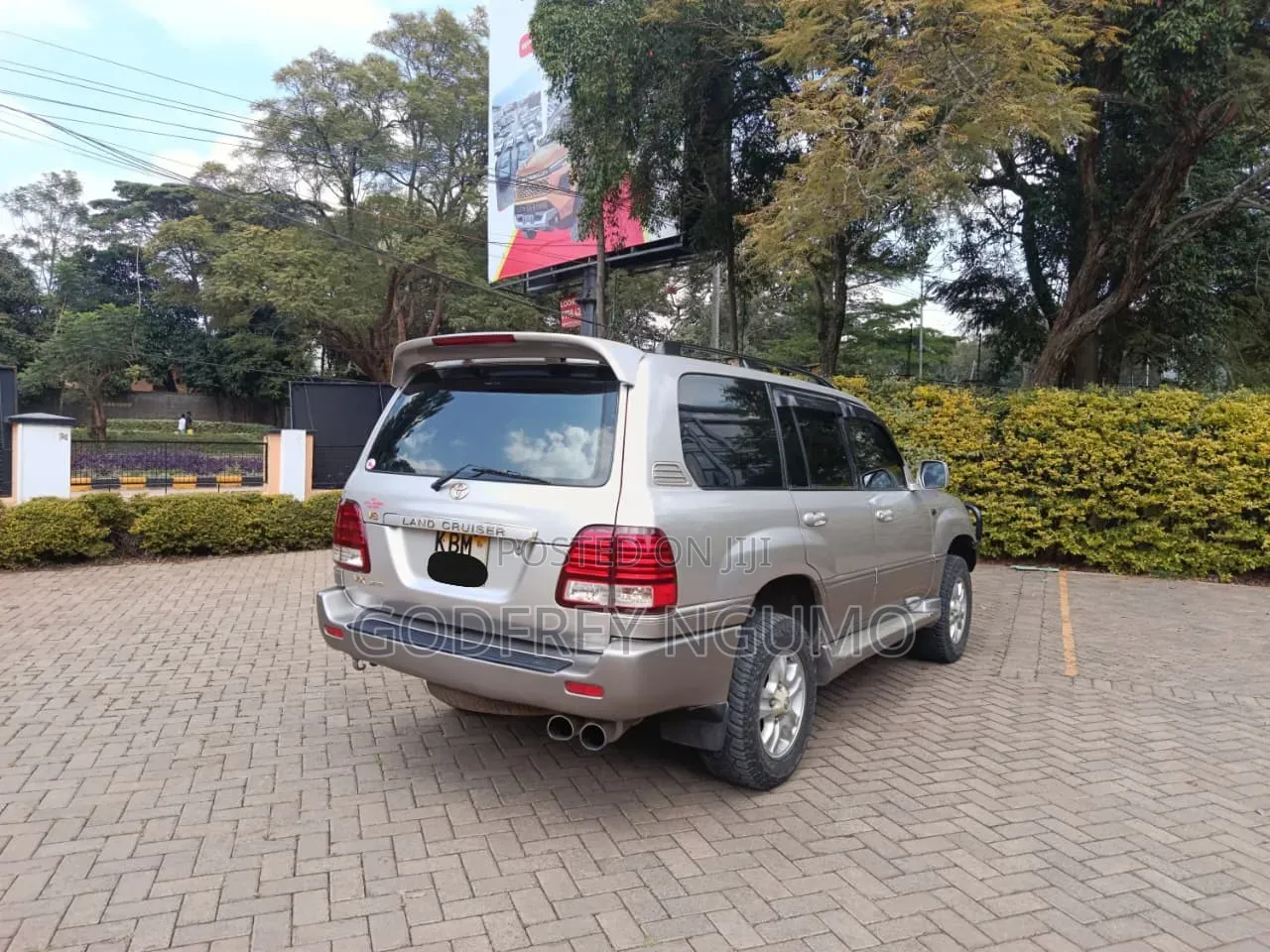 Toyota Land Cruiser 2003 Silver