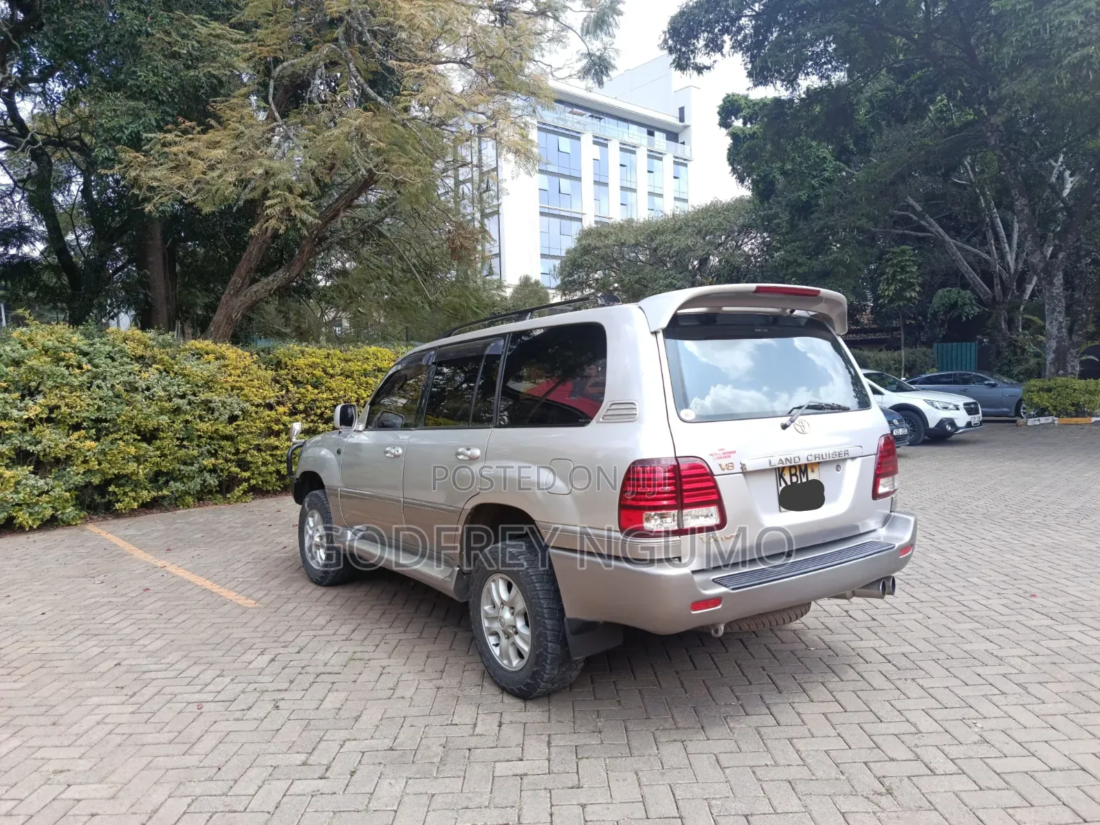 Toyota Land Cruiser 2003 Silver