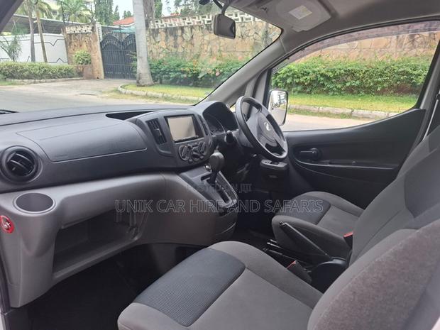 Nissan NV200 2019 White - thumbnail 8