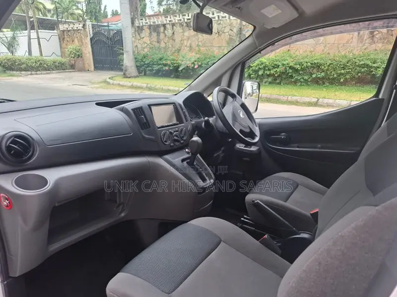 Nissan NV200 2019 White