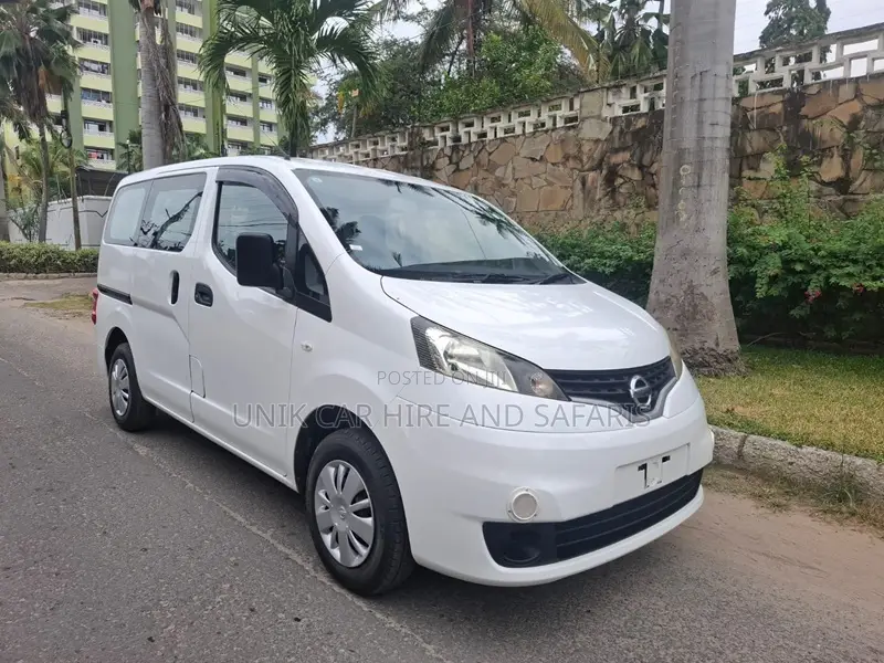 Nissan NV200 2019 White