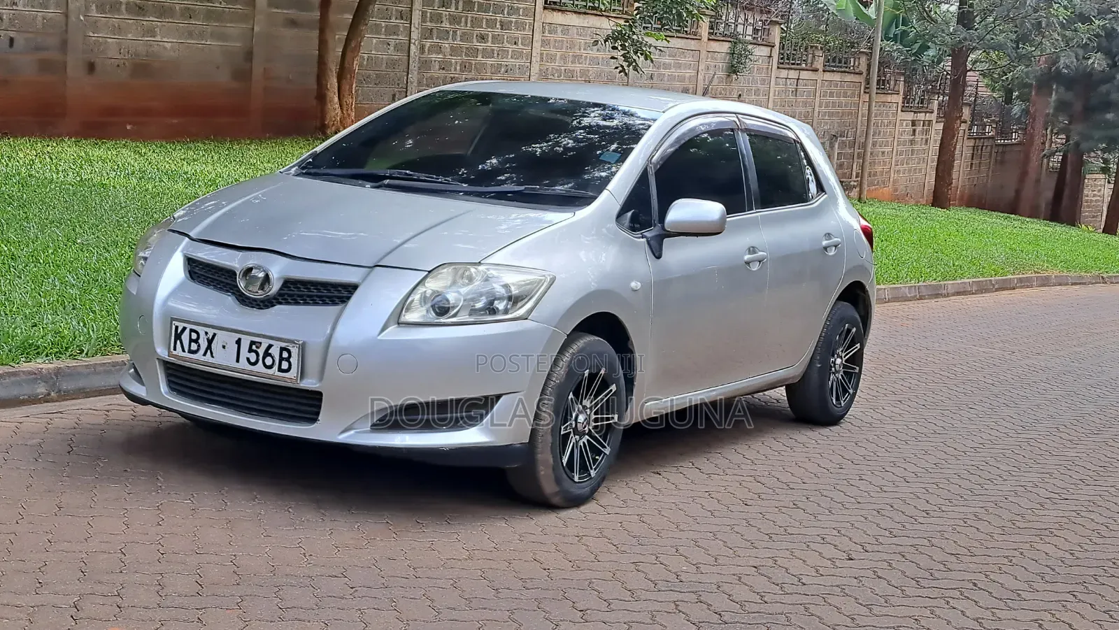 Toyota Auris 2004 Silver