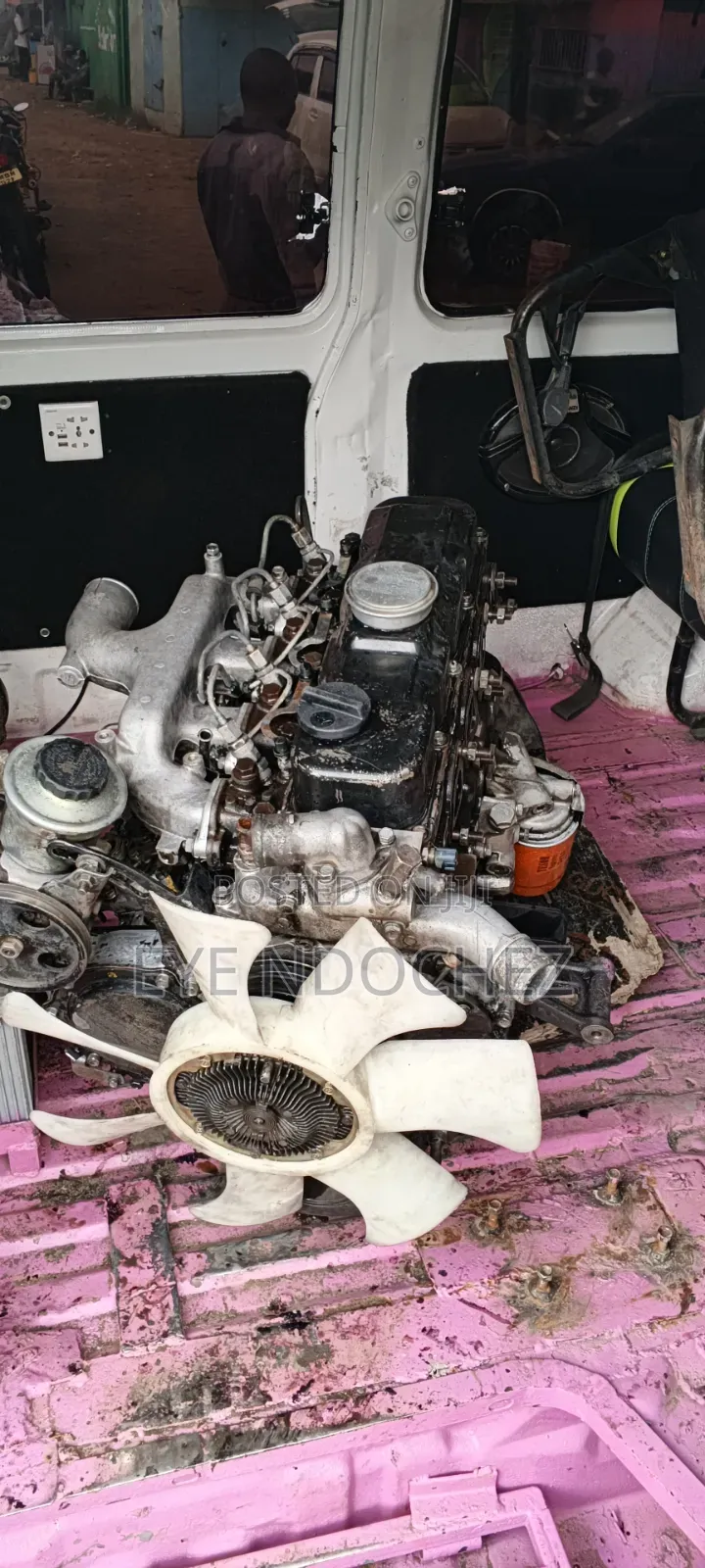 Nissan Caravan (Urvan) 2025