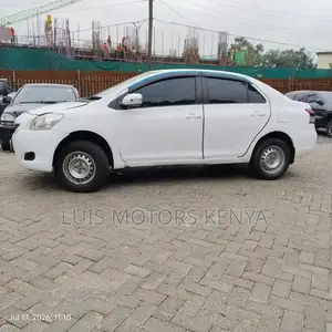 Toyota Belta 2009 White