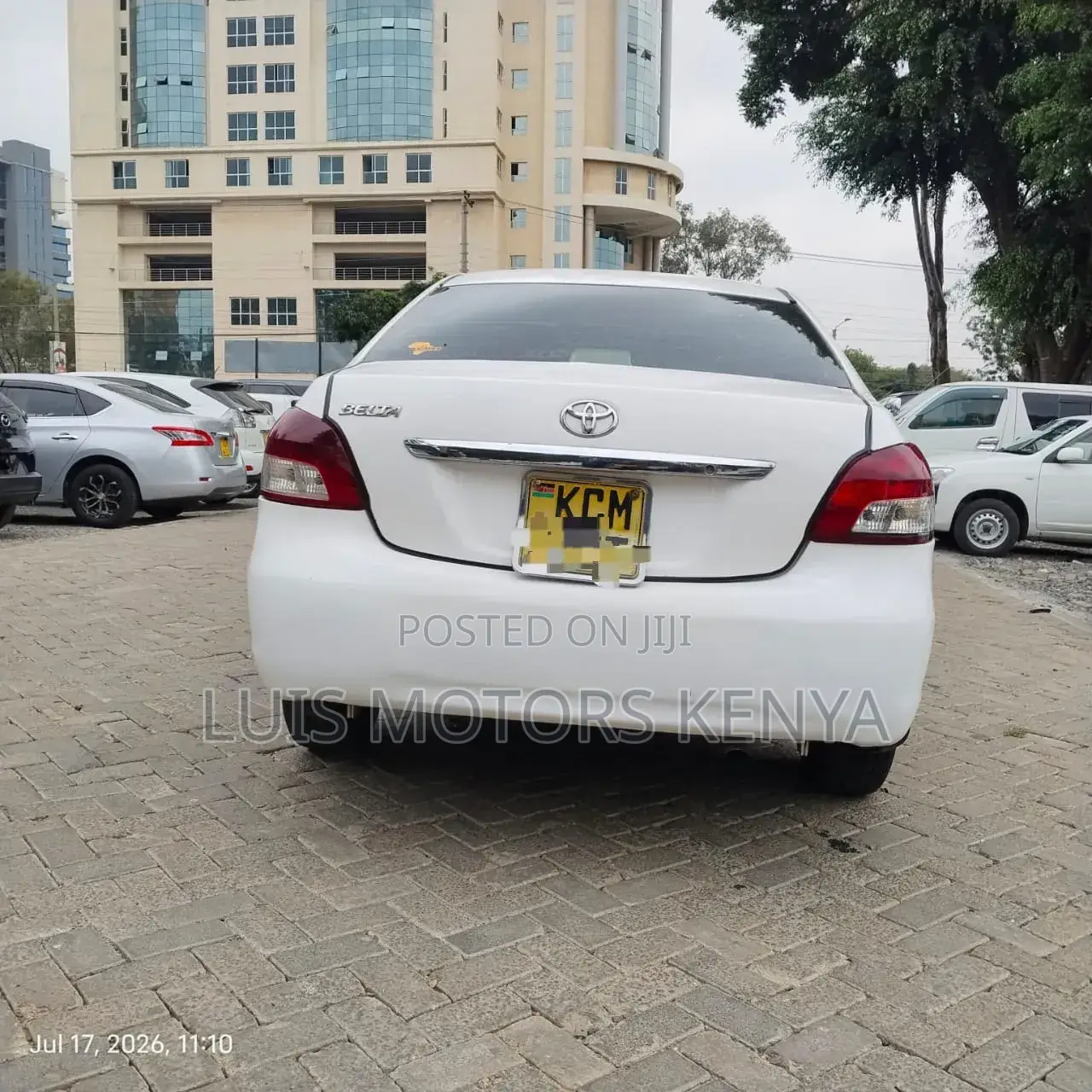 Toyota Belta 2009 White