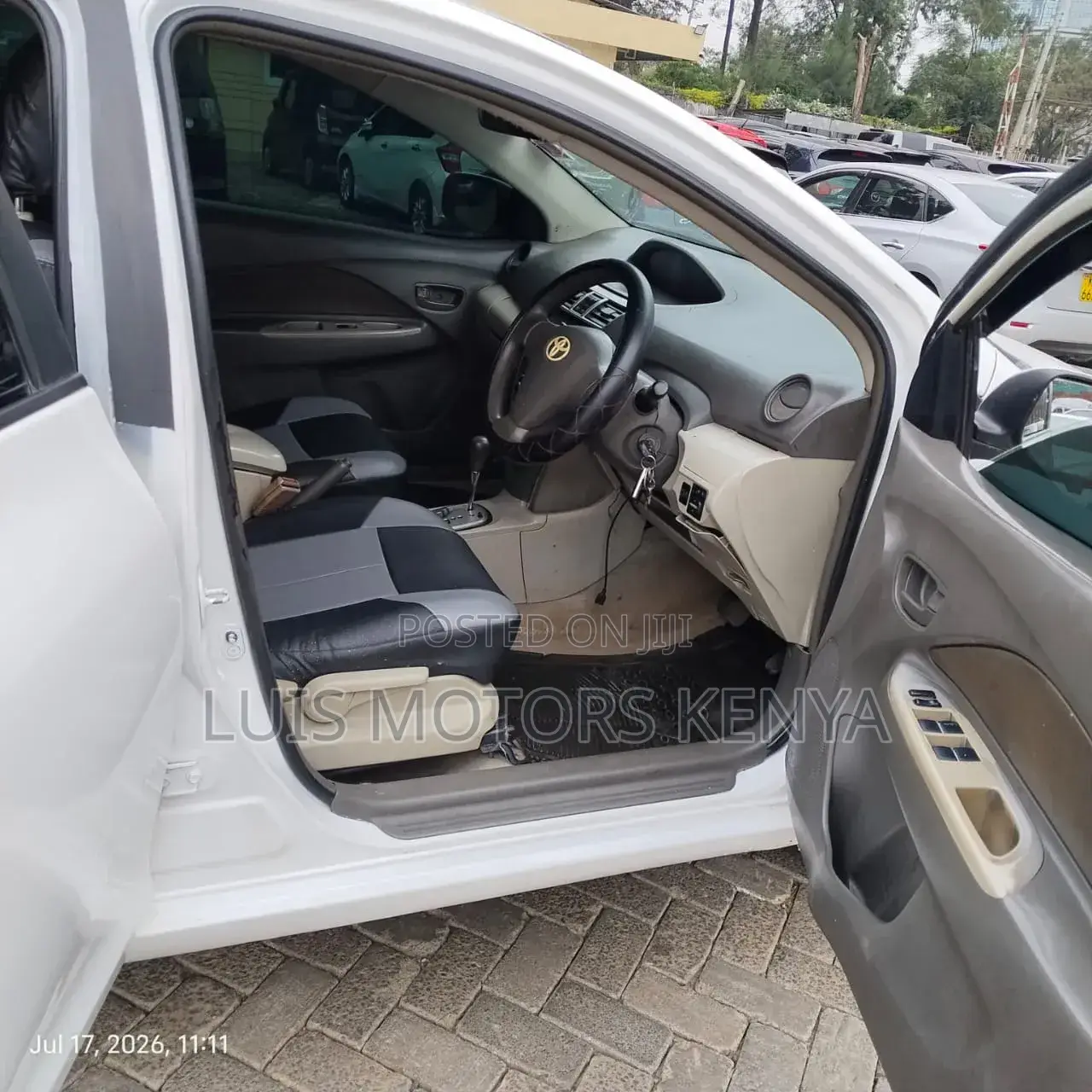 Toyota Belta 2009 White