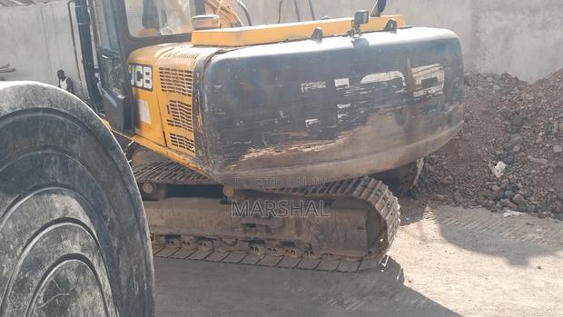 JCB Js205LC Excavator 2 - thumbnail 5