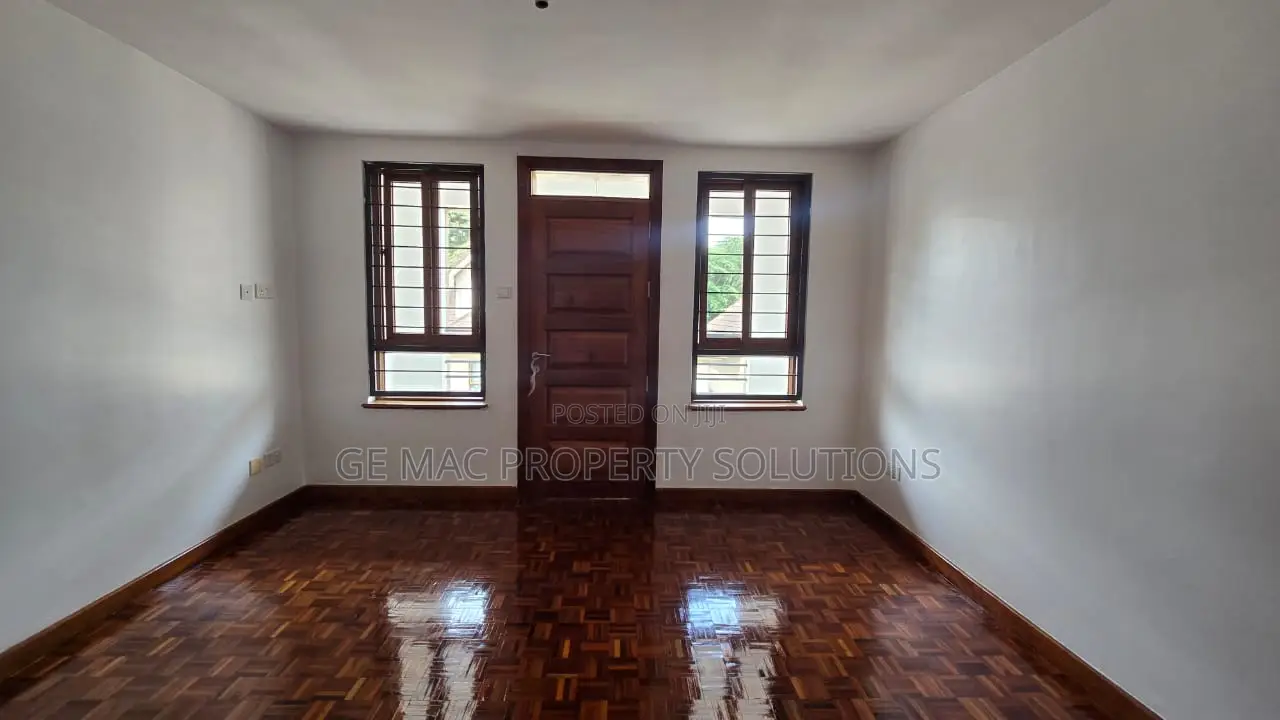 5bdrm House in Kaputei, Valley Arcade for rent