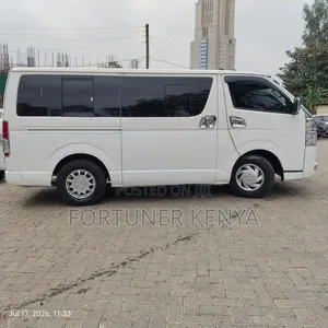 Toyota HiAce 2016 White