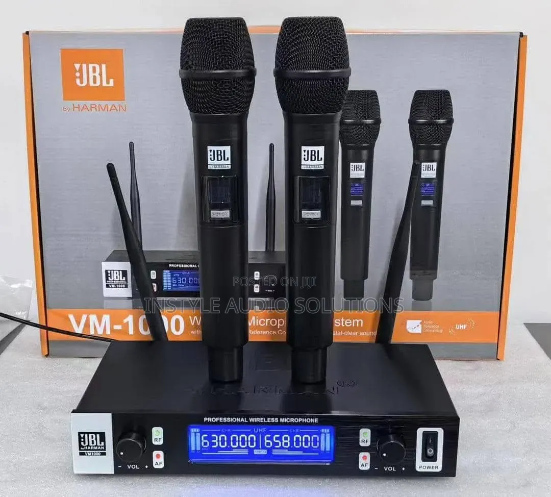 JBL Digital Wireless Microphone 200 Meters Frequency Range Dual