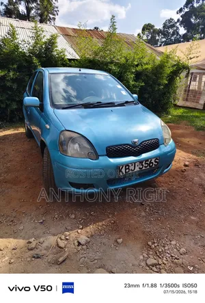 Toyota Vitz 1.0 FWD 5dr 2003 Blue