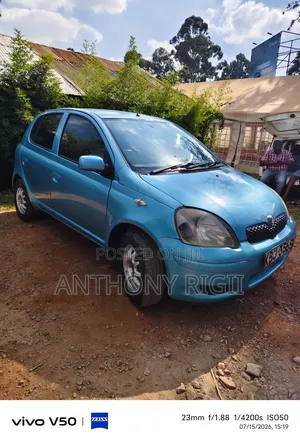 Toyota Vitz 1.0 FWD 5dr 2003 Blue
