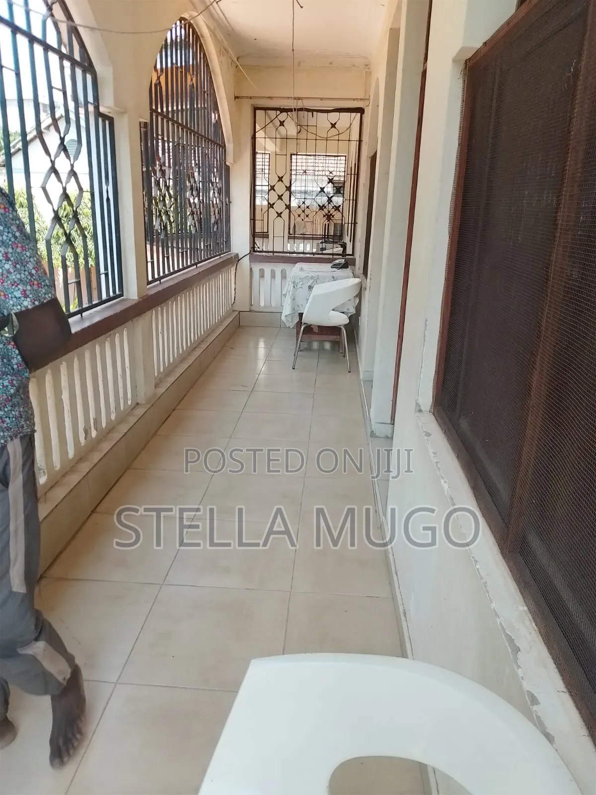 4bdrm Mansion in Tudor for sale