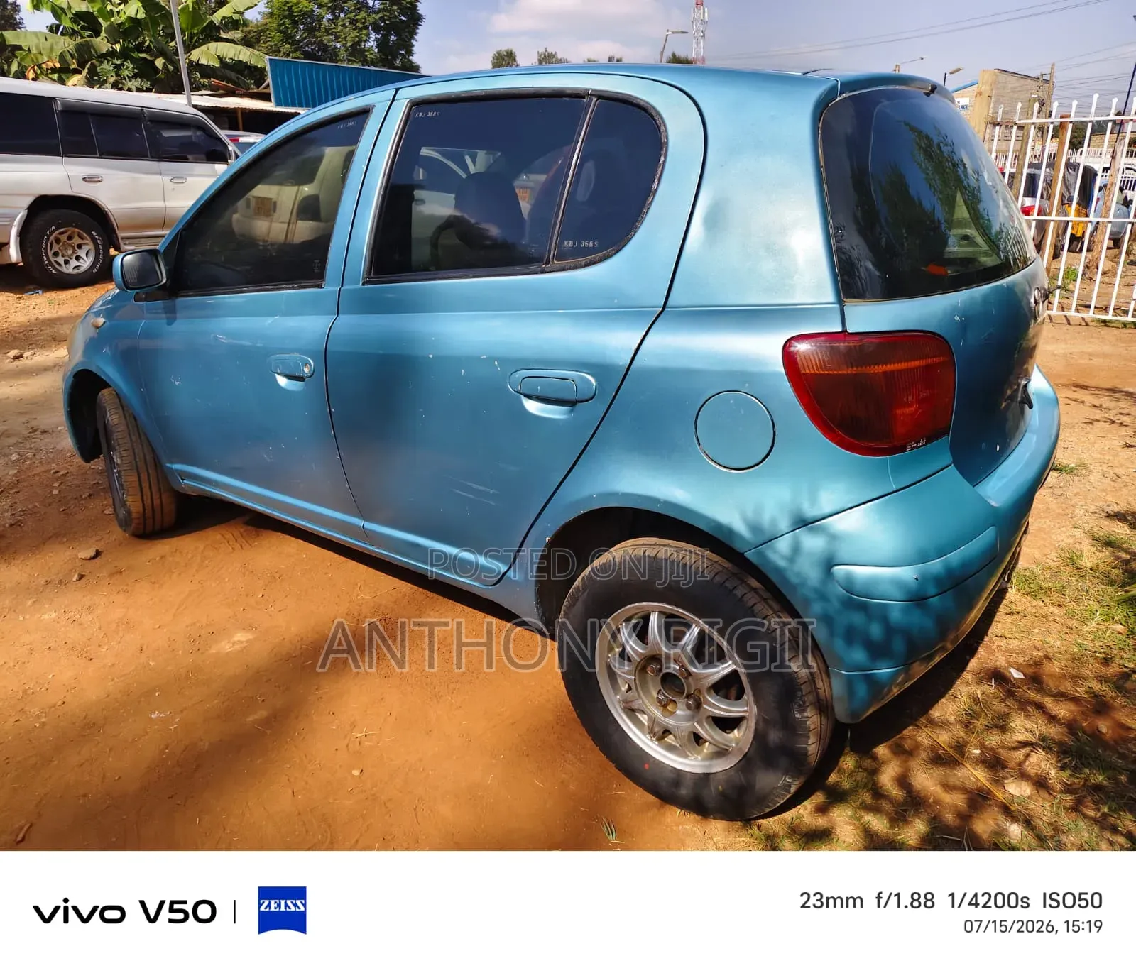 Toyota Vitz 1.0 FWD 5dr 2003 Blue