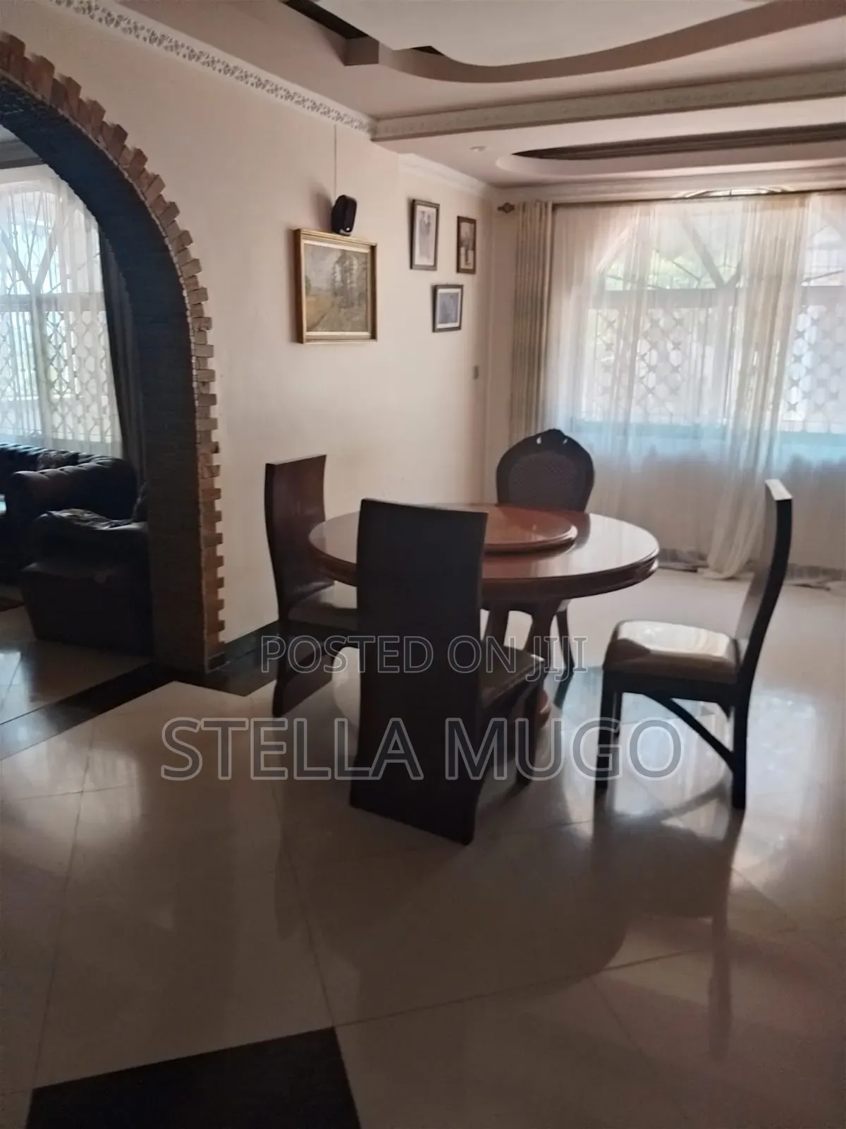 4bdrm Mansion in Tudor for sale