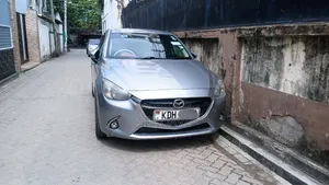 Mazda Demio 2016 Gray