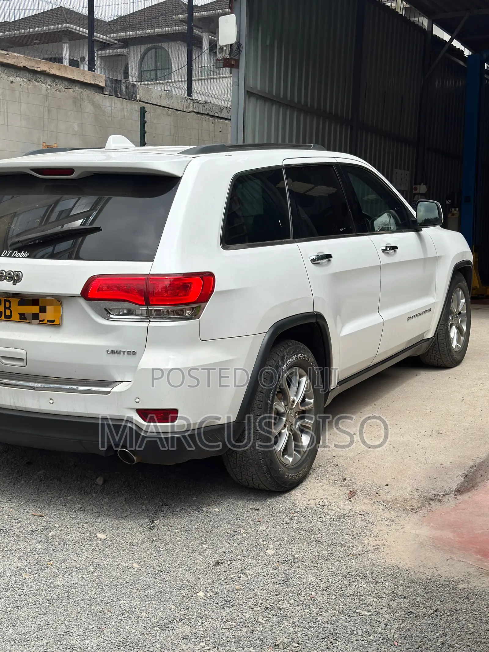 Jeep Grand Cherokee Limited 4dr SUV 4WD (3.6L 6cyl 8A) 2014 White