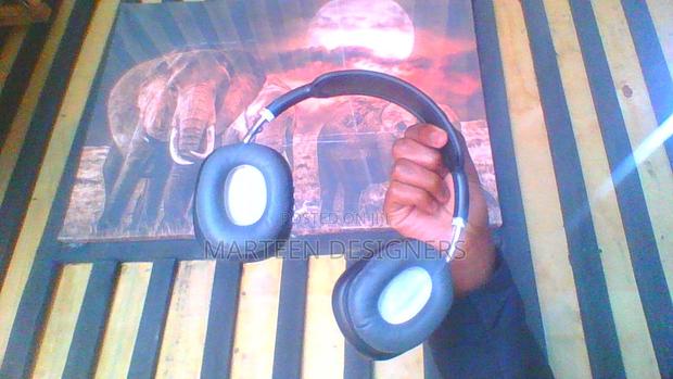 Headphones - thumbnail 2