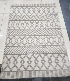 Delhi Carpets 
Sizes - 5*8