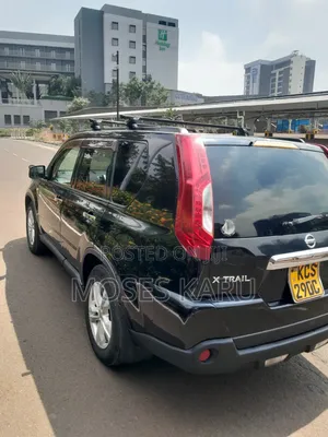 Nissan X-Trail 2012 Black