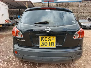 Nissan Dualis 2012 Black