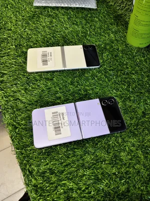 Samsung Galaxy Z Flip3 5G 128 GB Purple