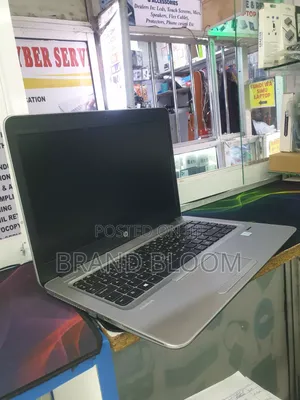 Laptop HP EliteBook 840 G3 4GB Intel Pentium SSD 500GB