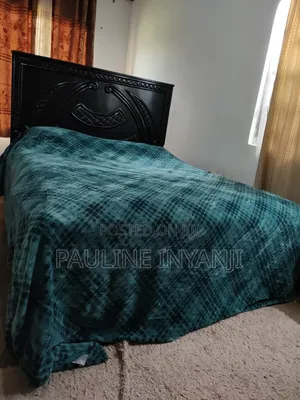 5by 6 Mahogany Bed