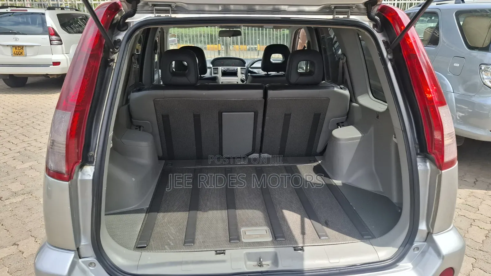 Nissan X-Trail 2004 Gray