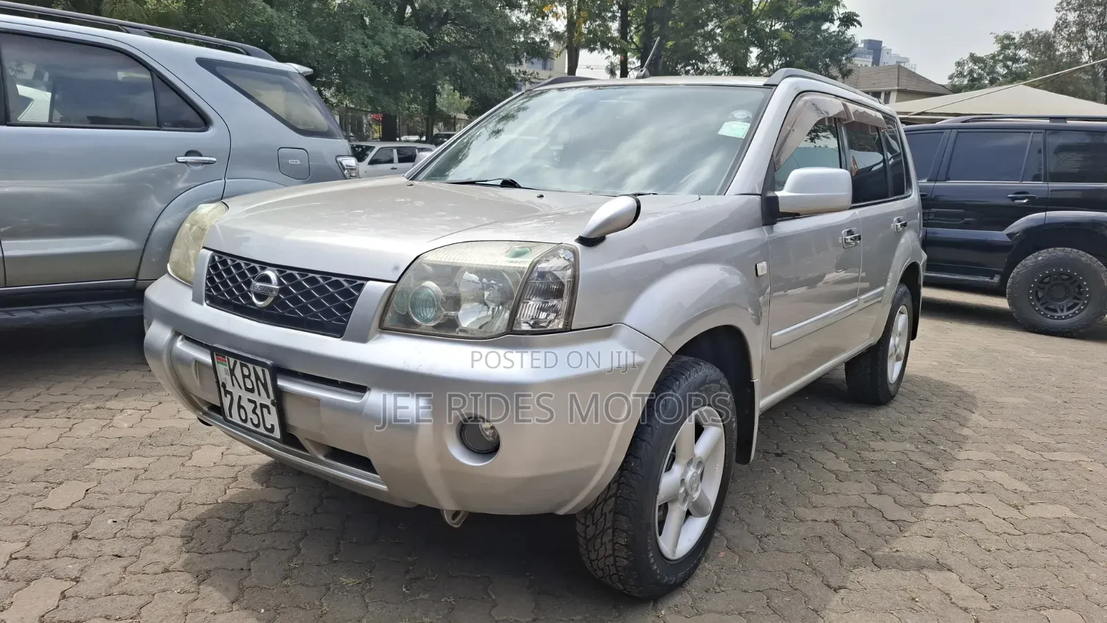Nissan X-Trail 2004 Gray