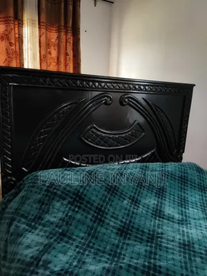5by 6 Mahogany Bed