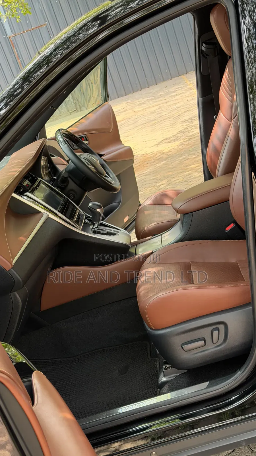 Toyota Harrier 2019 Black