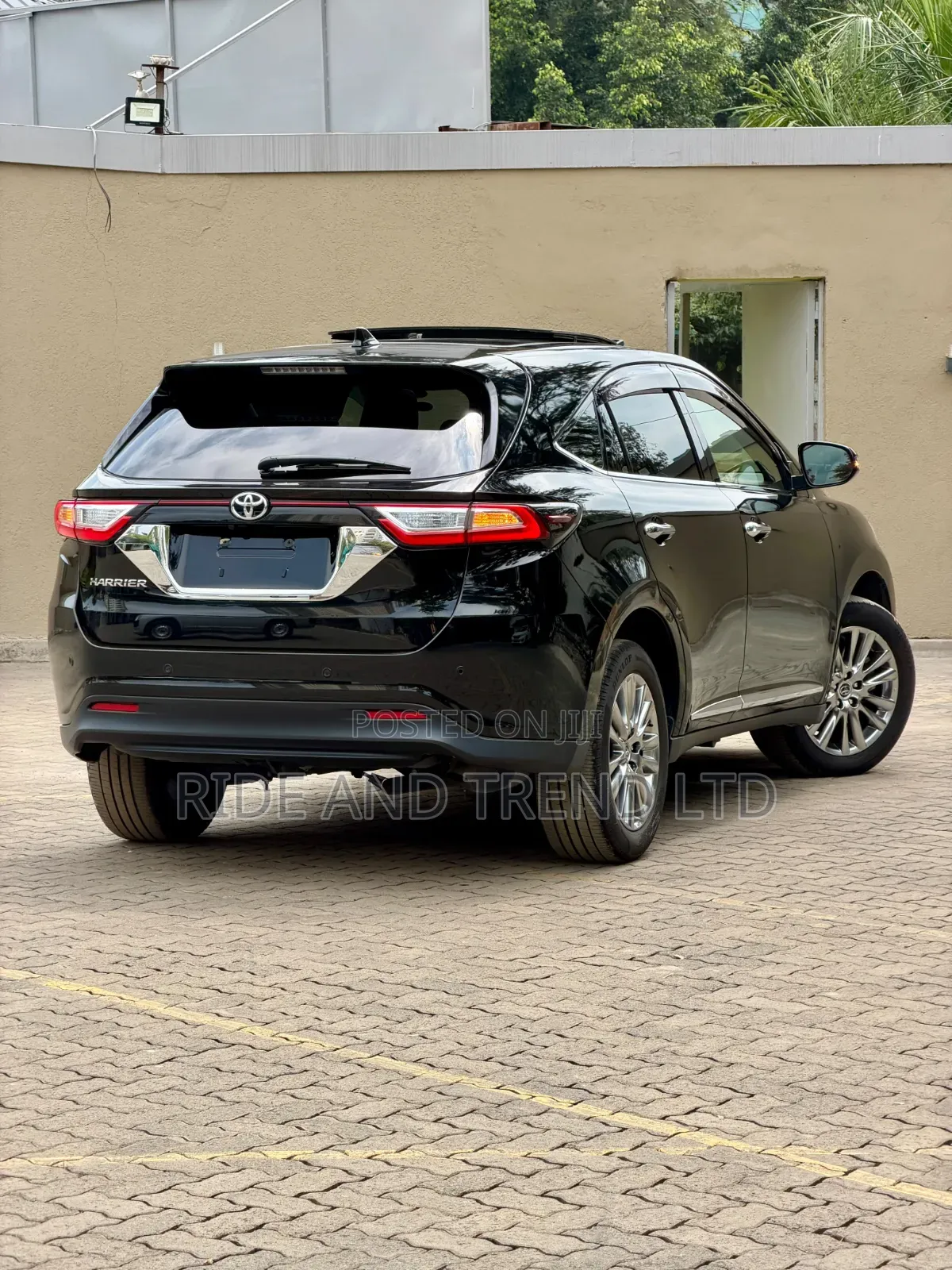 Toyota Harrier 2019 Black
