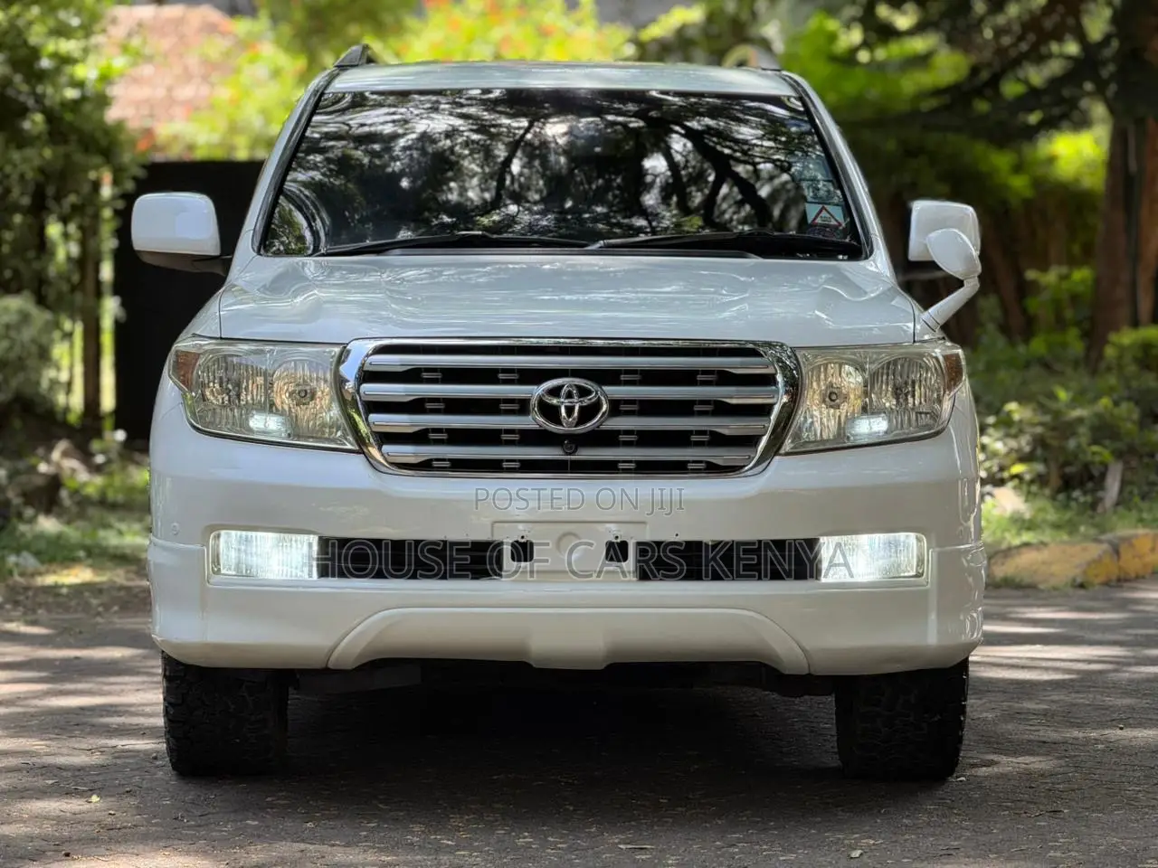Toyota Land Cruiser 2008 White