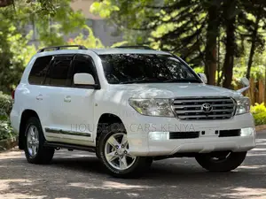 Toyota Land Cruiser 2008 White