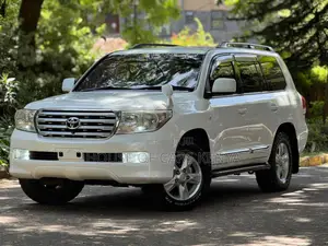 Toyota Land Cruiser 2008 White