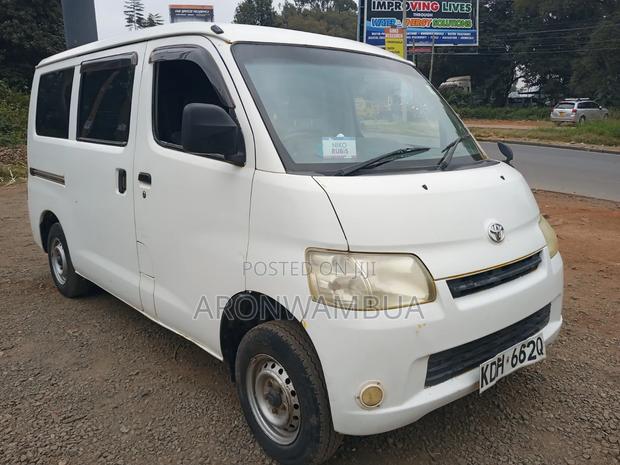 Toyota TownAce 2015 White