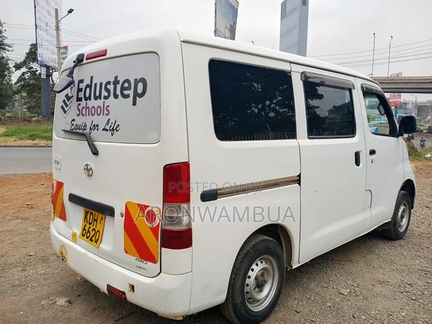 Toyota TownAce 2015 White - thumbnail 6