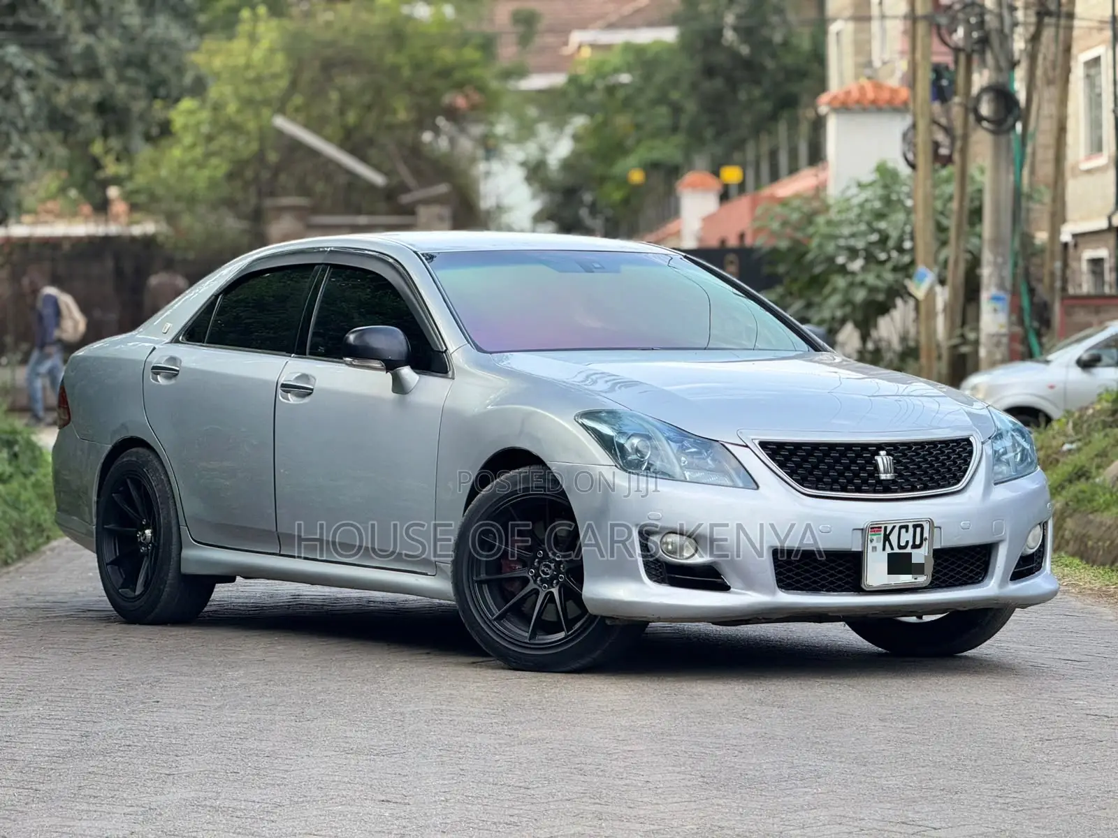 Toyota Crown 2009 Silver