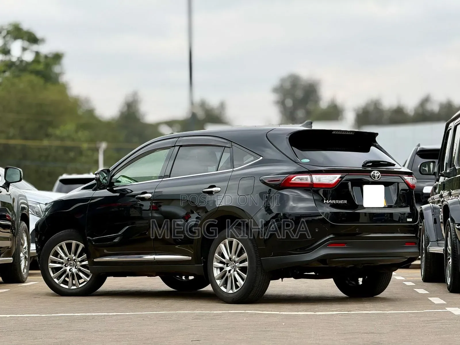 Toyota Harrier 2018 Black