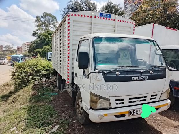 Isuzu NQR 2005 White - thumbnail 5
