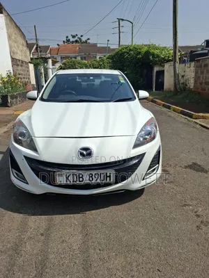 Mazda Axela 2013 White