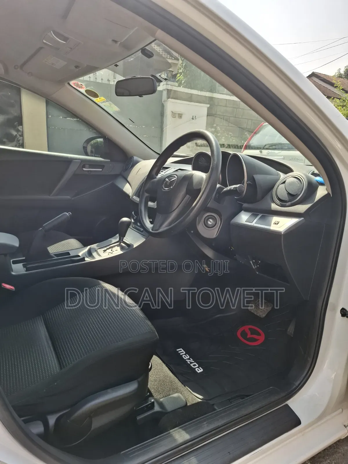 Mazda Axela 2013 White