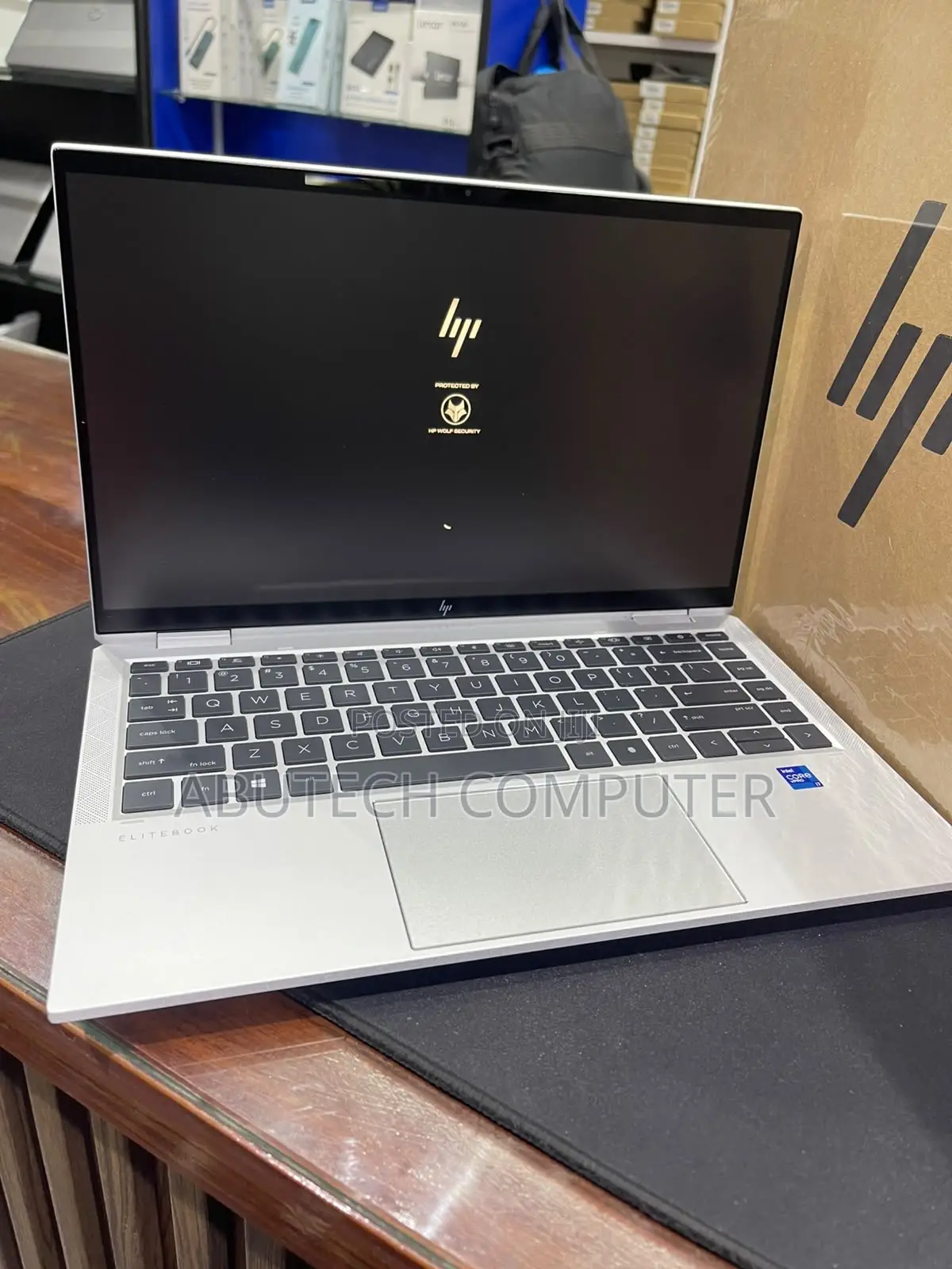 Laptop HP EliteBook 1040 G8 32GB Intel Core i7 SSD 512GB