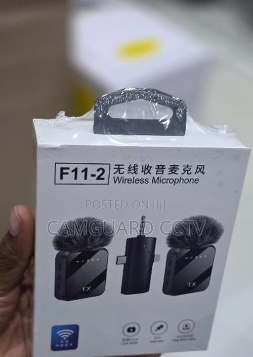 F11-2 Wireless Lavalier Mic for YouTube, TikTok Streaming