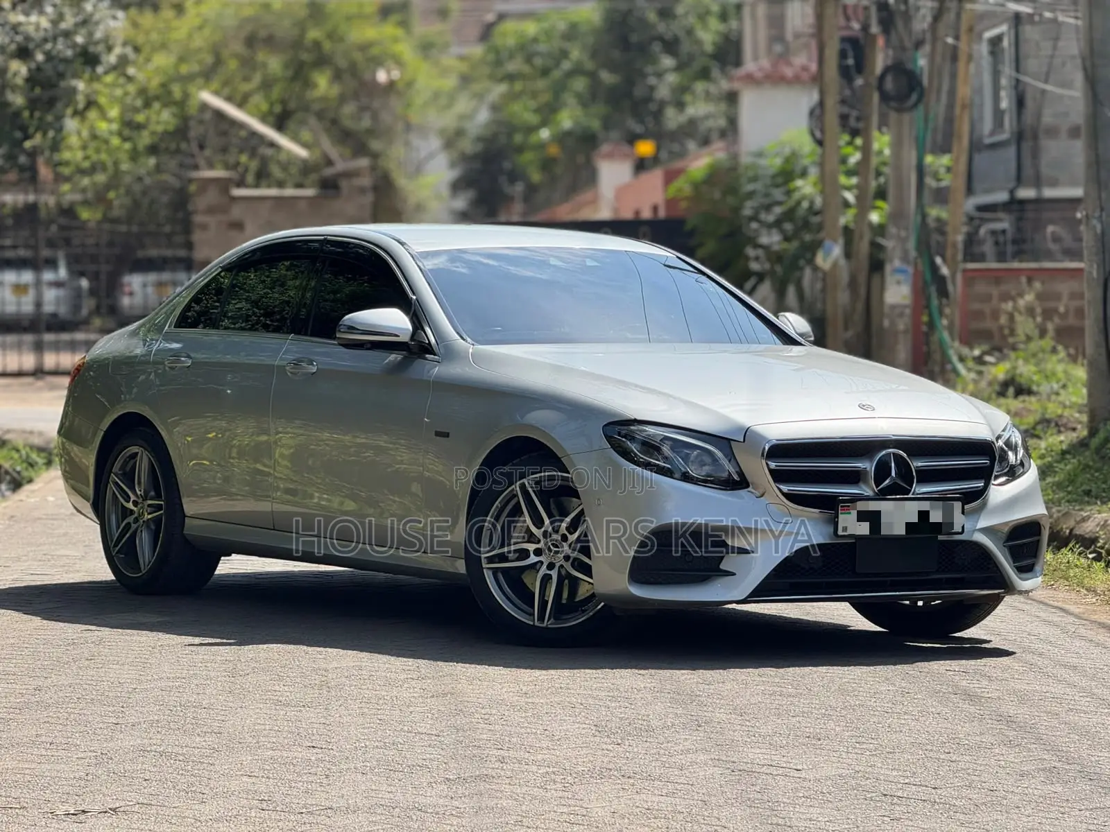 Mercedes-Benz E350e 2019 Silver